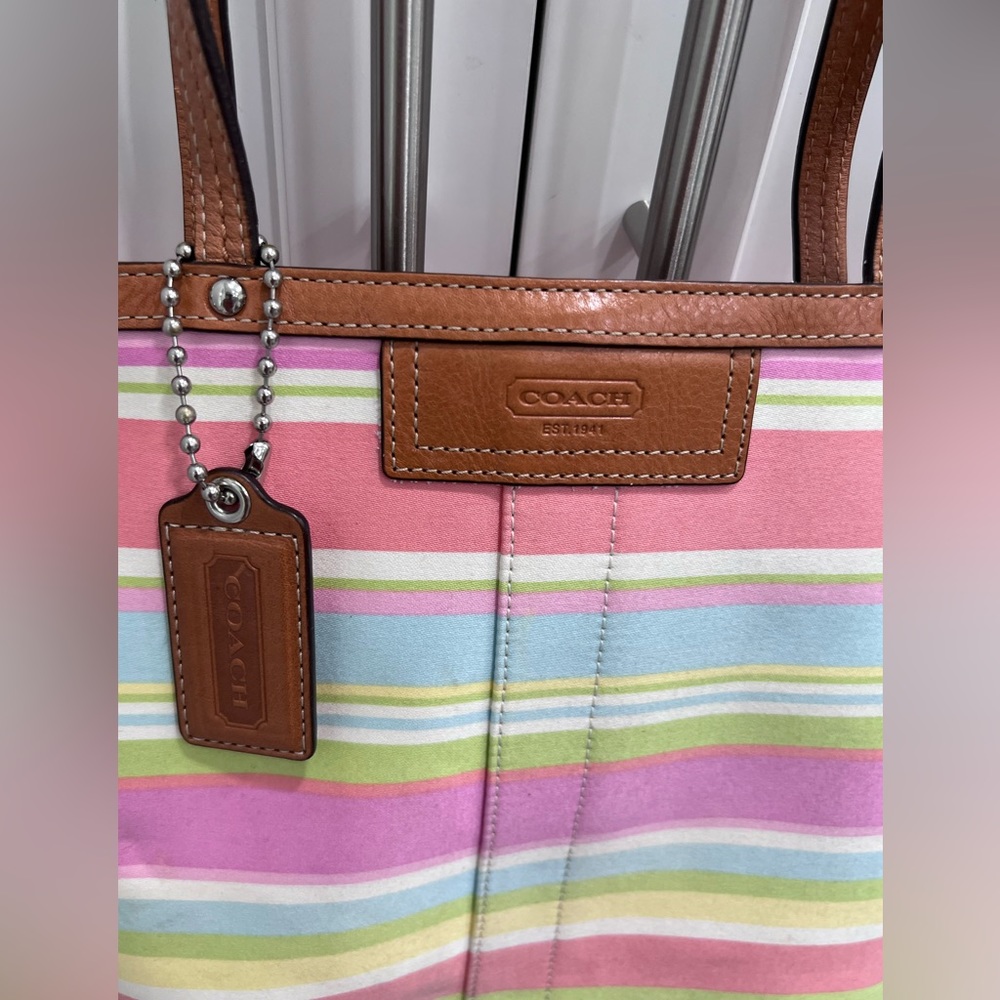 Coach Hampton Canvas Vintage Tote Bag Pastel Striped Leather Trim Y2K - Picture 3 of 5